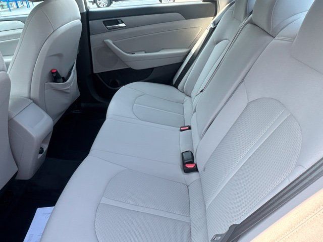 Used 2018 Hyundai Sonata SEL FWD image 5