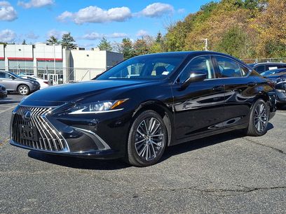 Used 2023 Lexus ES 300h w/ Premium Package