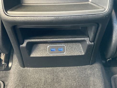 Certified 2025 Mercedes-Benz GLE 450e 4MATIC image 41
