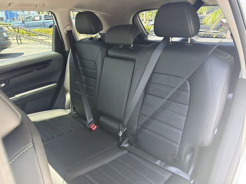 Certified 2025 Honda CR-V EX image 22