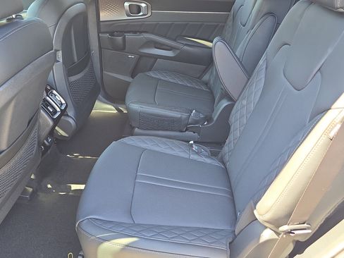 New 2026 Kia Sorento SX Prestige image 16