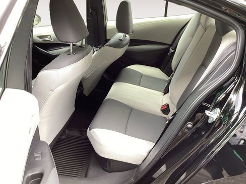 Used 2024 Toyota Corolla LE image 13