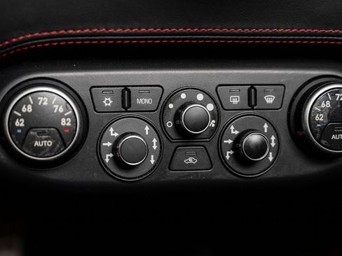 Used 2012 Ferrari 458 Spider RWD image 58