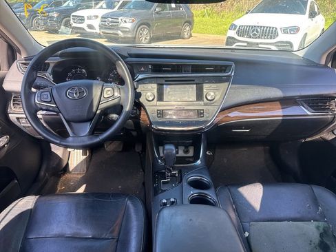 Used 2014 Toyota Avalon XLE Touring FWD image 10