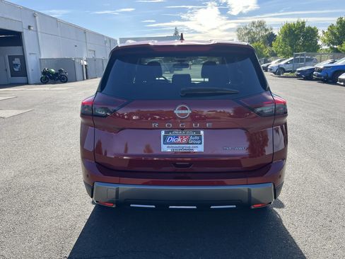 Used 2026 Nissan Rogue SL AWD/4WD image 4