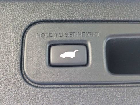 Used 2024 Honda Pilot EX-L image 13