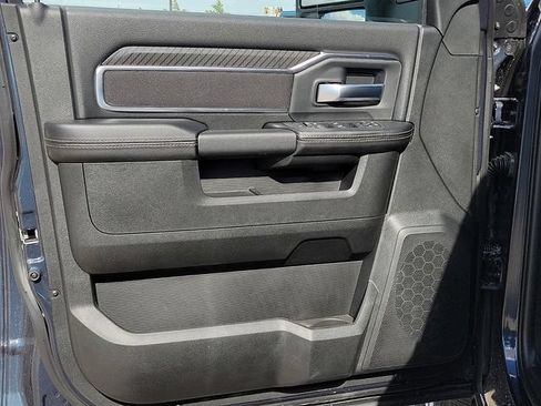 New 2026 RAM 2500 Big Horn AWD/4WD image 11
