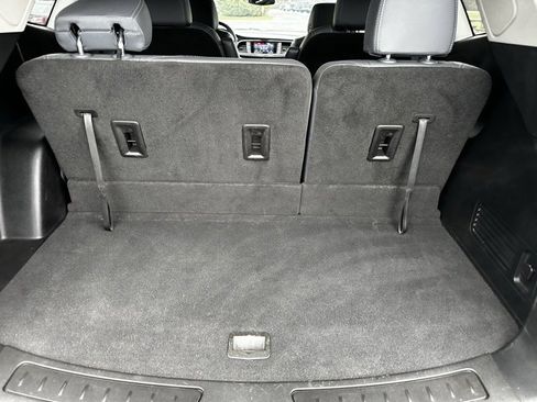 Used 2021 Buick Enclave Essence w/ Sound and Sites Package image 13