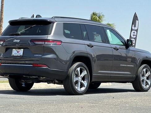 New 2026 Jeep Grand Cherokee L Limited RWD image 3