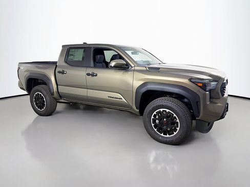 New 2026 Toyota Tacoma TRD Off-Road AWD/4WD image 3