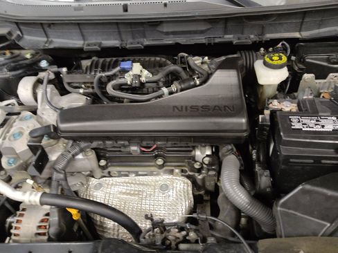 Used 2019 Nissan Rogue SV FWD image 30