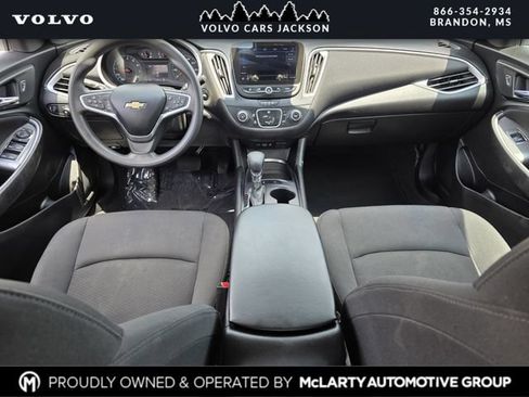 Used 2022 Chevrolet Malibu LS w/ Driver Confidence Package II FWD image 8