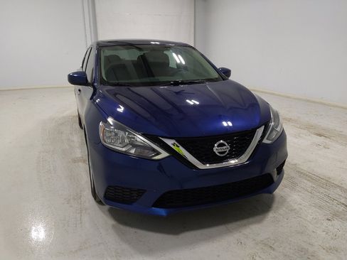 Used 2019 Nissan Sentra SV image 14