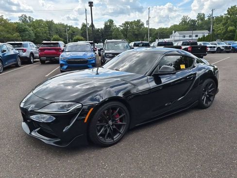 Used 2024 Toyota Supra Premium RWD image 2