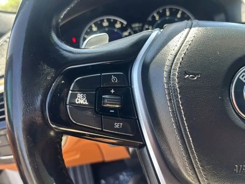 Used 2018 BMW 540i RWD image 20