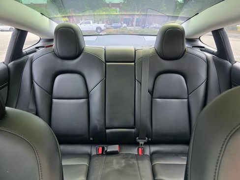 Used 2022 Tesla Model 3 Long Range AWD/4WD image 24
