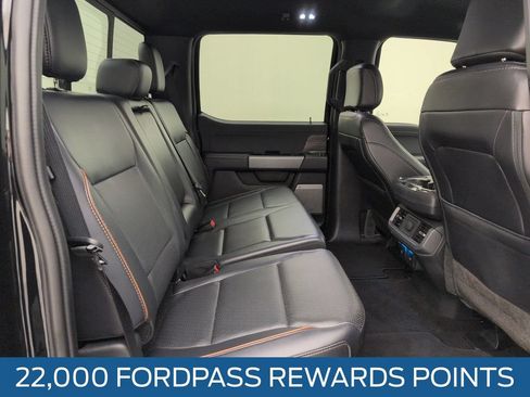 Used 2025 Ford F150 Lariat w/ Equipment Group 501A Mid AWD/4WD image 15
