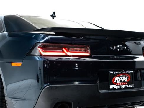 Used 2015 Chevrolet Camaro SS w/ SS Performance Package image 11