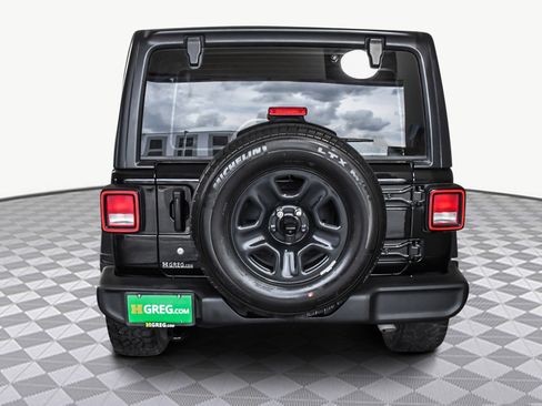 Used 2023 Jeep Wrangler Sport image 7