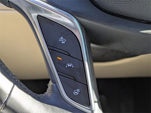 Used 2017 Cadillac XT5 Premium Luxury w/ LPO, Wheel Lock Package image 29