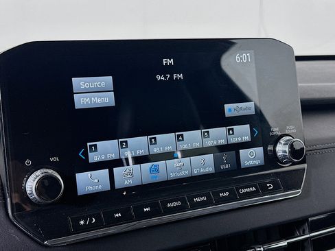 Used 2024 Mitsubishi Outlander SE image 21