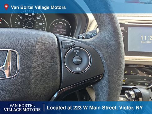 Used 2016 Honda HR-V EX image 15