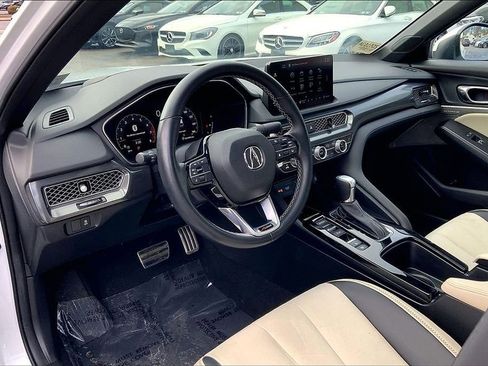 Used 2023 Acura Integra A-Spec image 18