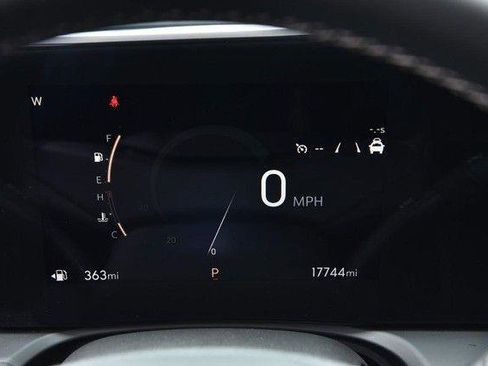 Used 2025 Buick Encore GX Preferred image 12