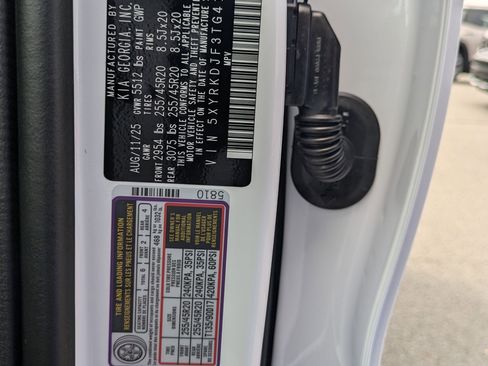 New 2026 Kia Sorento SX image 23