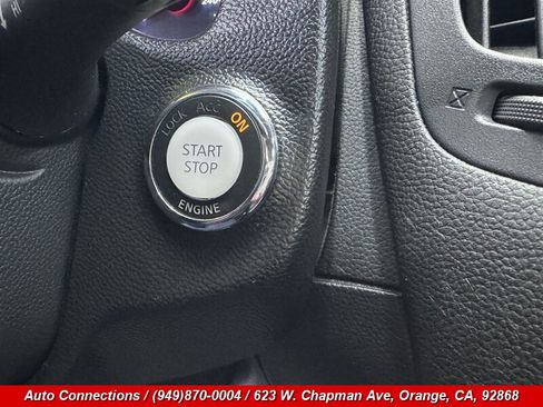 Used 2009 INFINITI G37 Journey RWD image 16