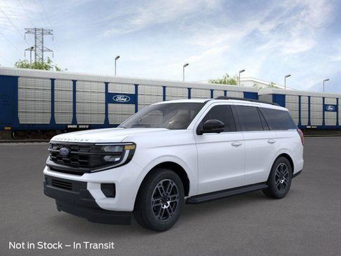 New 2025 Ford Expedition Active image 1