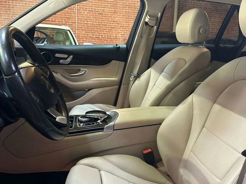 Used 2016 Mercedes-Benz GLC 300 4MATIC image 7