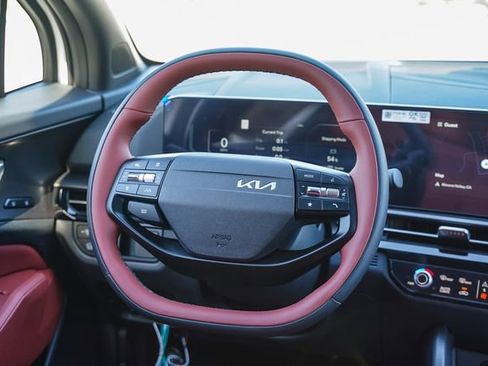 New 2026 Kia Sportage SX image 17