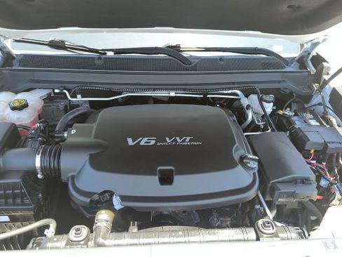 Used 2019 GMC Canyon SLE w/ Elevation Edition RWD image 25