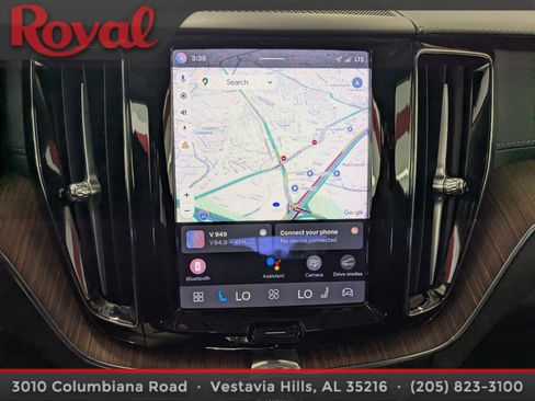 Certified 2023 Volvo XC60 B5 Ultimate image 21