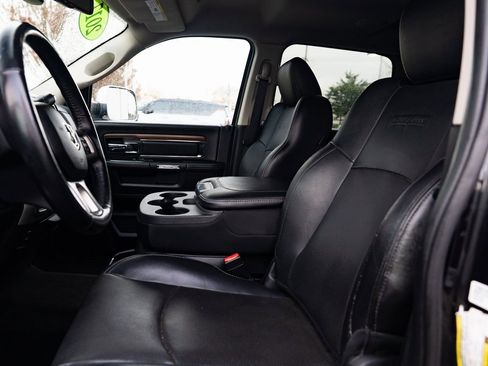 Used 2017 RAM 3500 Laramie w/ Snow Chief Group image 20