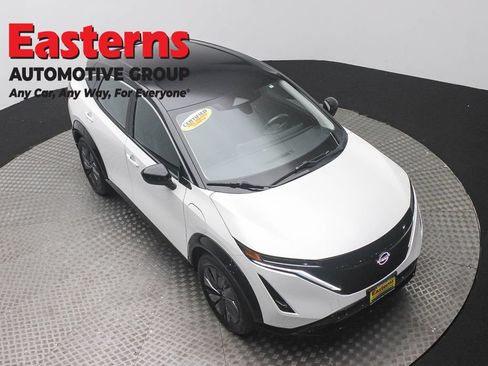 Used 2023 Nissan Ariya FWD image 3