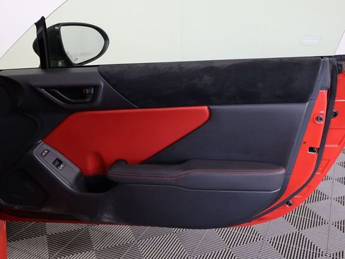 Used 2024 Toyota GR86 TRUENO Edition image 11