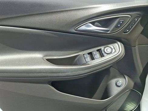 Used 2023 Buick Encore GX Essence w/ Experience Buick Package AWD/4WD image 12