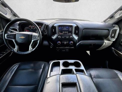 Used 2021 Chevrolet Silverado 1500 LT w/ Z71 Off-Road Package AWD/4WD image 15