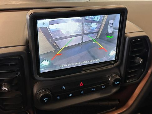 Used 2022 Ford Bronco Sport Outer Banks w/ Tech Package AWD/4WD image 14