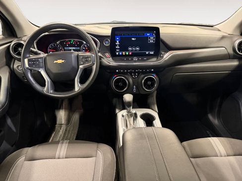 Used 2023 Chevrolet Blazer LT image 11