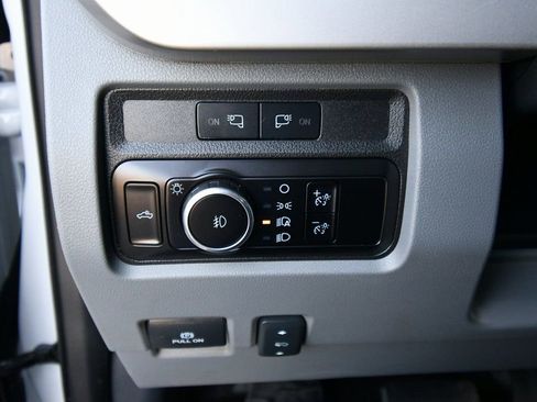 Used 2023 Ford F350 XLT w/ 360-Degree Camera Package AWD/4WD image 40