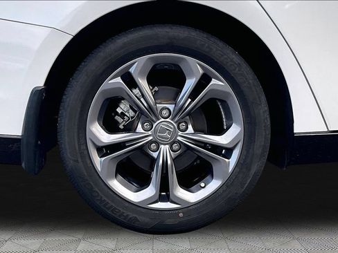 Used 2024 Honda Accord EX-L image 24
