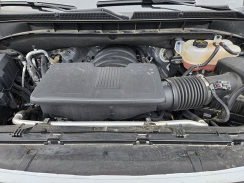 Used 2024 GMC Yukon Denali w/ LPO, Floor Liner Package image 29