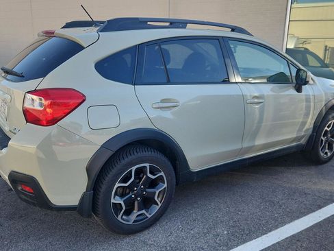 Used 2014 Subaru Crosstrek 2.0i Premium w/ Popular Package #1 AWD/4WD image 4