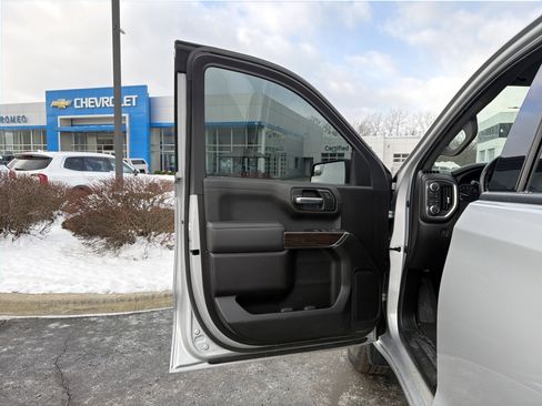 Used 2022 GMC Sierra 1500 Elevation image 11