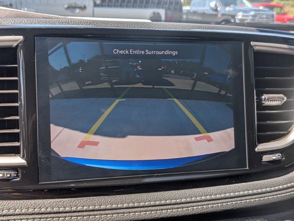 New 2027 Chrysler Pacifica Select FWD image 22