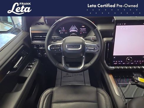 Used 2026 GMC Yukon Denali w/ Advanced Technology Package AWD/4WD image 18