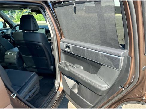 Used 2024 Hyundai Santa Fe Limited image 24